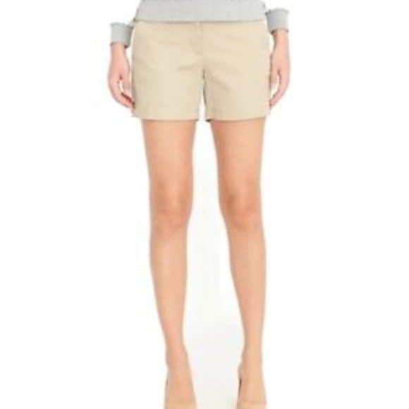 J. Crew Women's Chino Broken In Light Khaki Tan Beige Brown Shorts Size 2